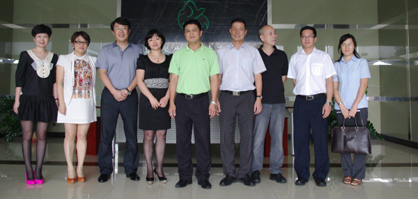 �ւ������������{�н������ؽ����\��