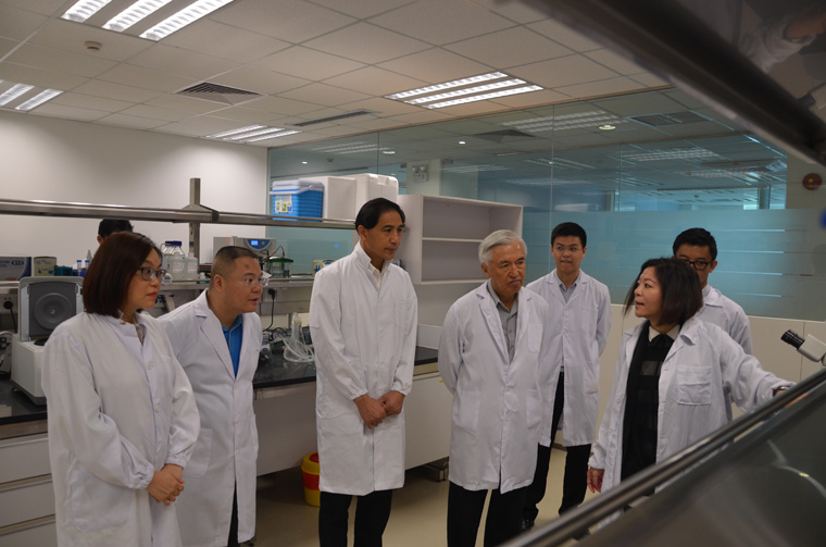 �Ʒf��ίһ���{(di��o)�н������ؿ����Ŀ