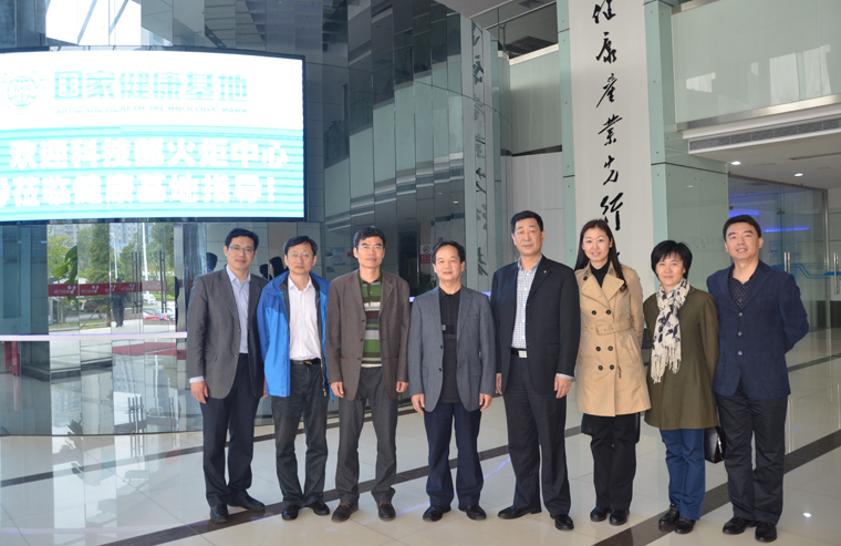 �Ƽ�����������I���W�R��ɽ�����Ƽ��a�I��Ⱥ�{��