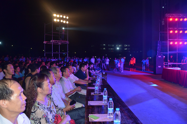 ���Ї��� �ڄ�(d��ng)�����͑�����I(y��)��ˇ���(hu��)�ɹ��e�k