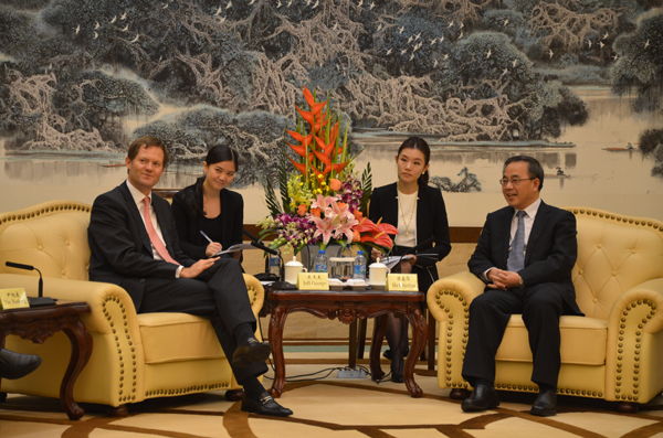 �����A����С���ȕ�(hu��)Ҋ(ji��n)�Z�Aɽ��ʿ�ܷ̽�һ��